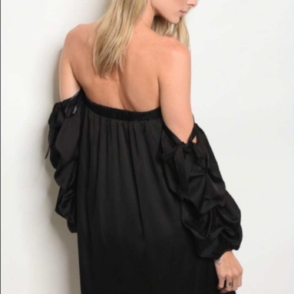 Fun and flirty off the shoulder black dress - Picture 3 of 5